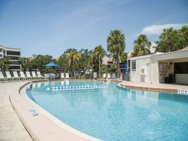 Siesta Key Gem with 2 Bedrooms and Water Views